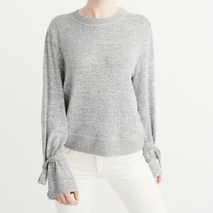 Abercrombie & Fitch Cozy Tie-Sleeve Crew